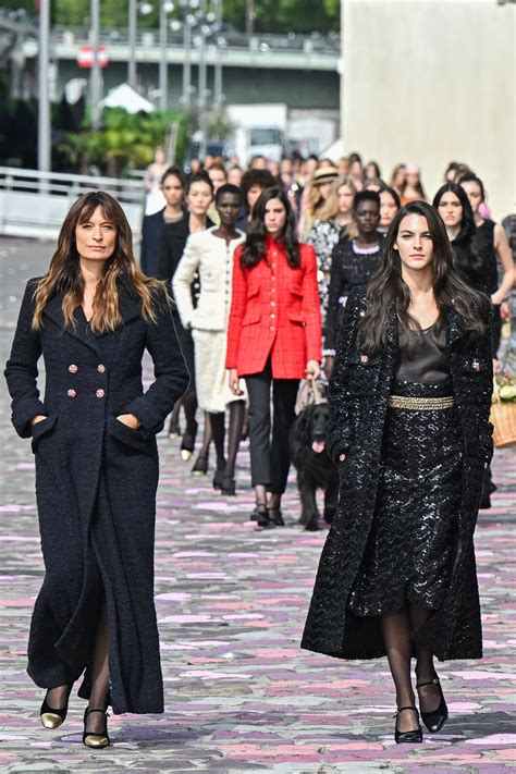 chanel fashion show background music|CHANEL Fall.